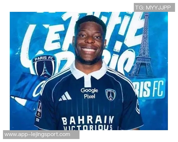 狼队官方宣布中场穆涅西租借加盟巴黎FC至本赛季结束的消息