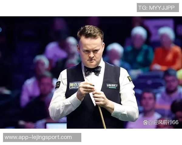 墨菲表现抢眼16投7中斩获20分4篮板4助攻2抢断三分球命中率高达40